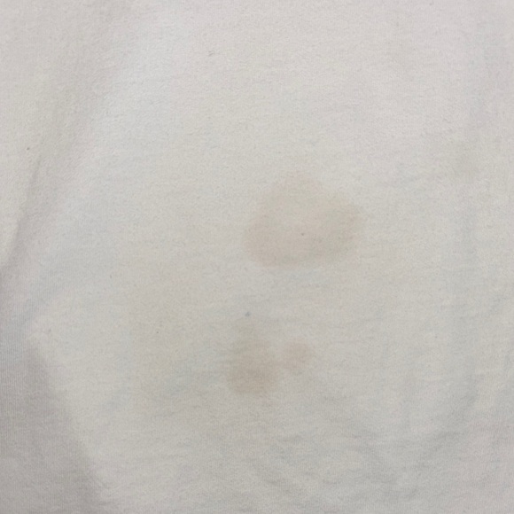 Vineyard Vines White Pocket Tee - Picture 2 of 3